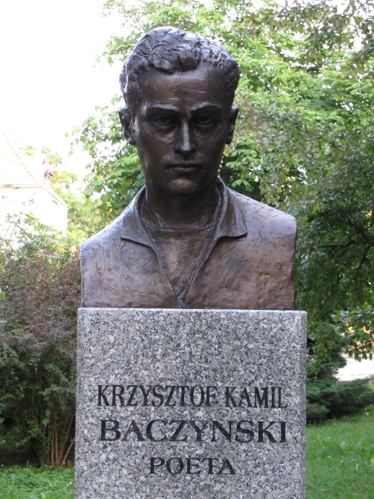 Popiersie_Krzysztof_Kamil_Baczyński_ssj_20110627