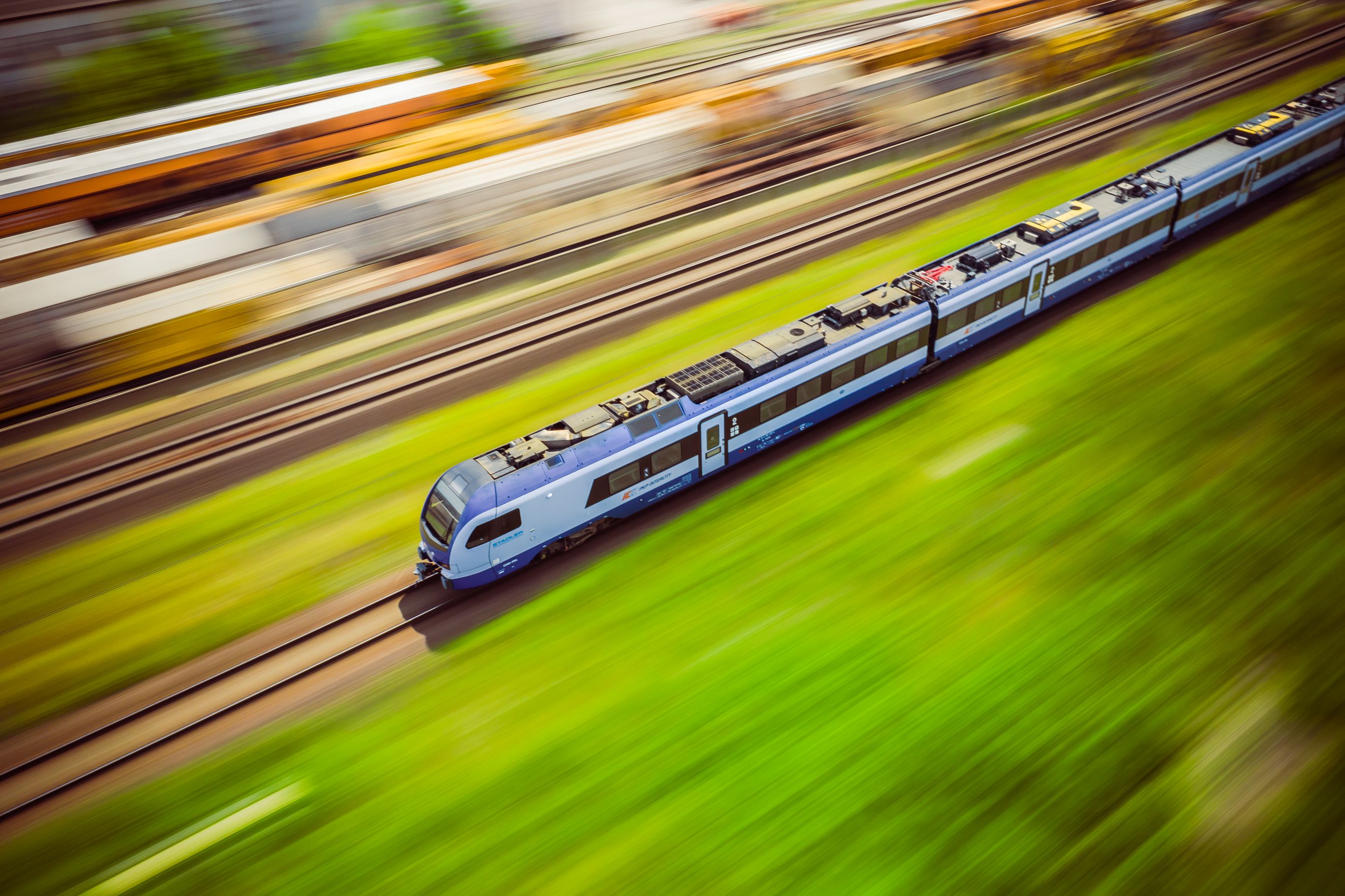 Historyczne zamówienie Tuska! Czy to wreszcie przełom dla polskich kolei?