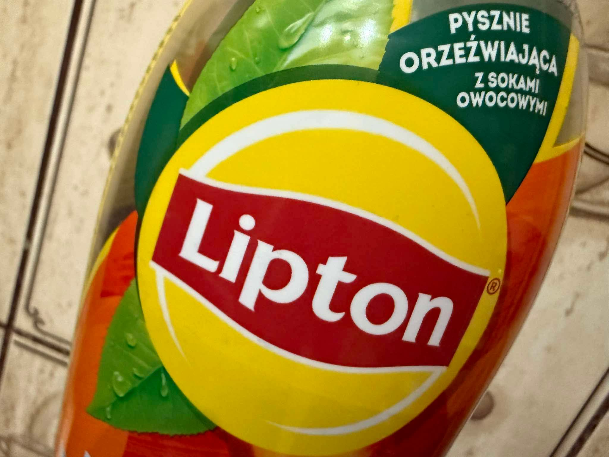 To koniec pewnej epoki. Lipton wycofuje kultowy smak swojego napoju!