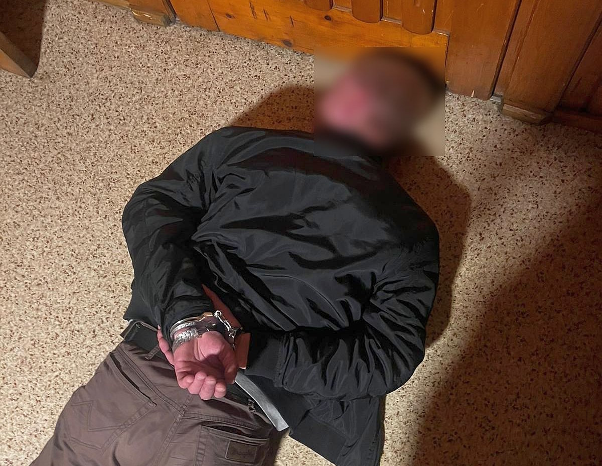 Awantura w schronisku. Urlop zakończył w kajdankach na ziemi