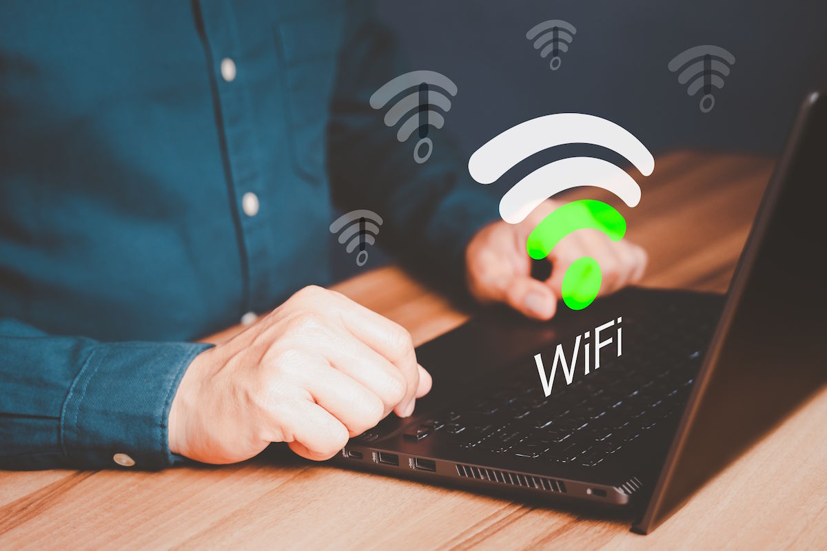 Domowe Wi-Fi nie działa jak trzeba? Wystarczy jedna prosta rzecz, żeby zyskać pełny zasięg