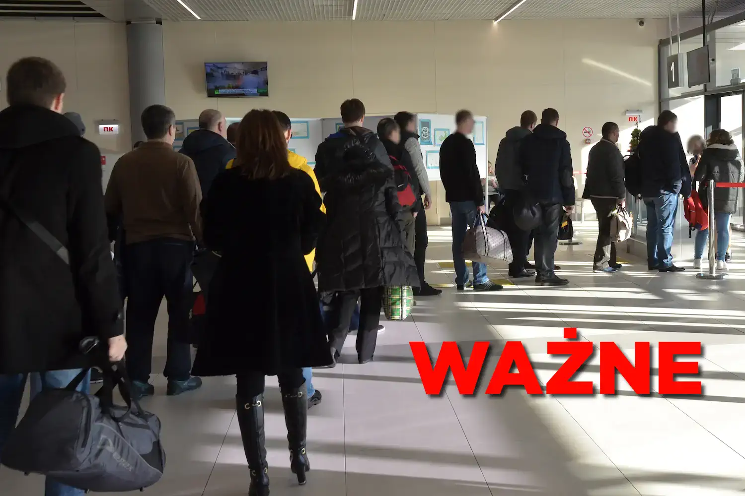 Rząd pilnie zmienia prawo i dzieli Polaków na dwie grupy. Chodzi o surowy zakaz w połowie 2026 roku. Polacy przez cały czas stoją w gigantycznych kolejkach, by ratować oszczędności życia